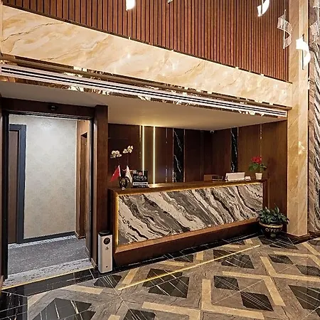 Trademark By Wyndham Operla Airport Arnavutkoey Ξενοδοχείο