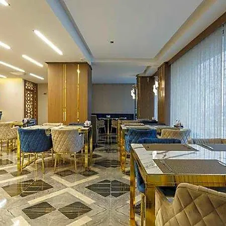 호텔 Trademark By Wyndham Operla Airport Arnavutkoey